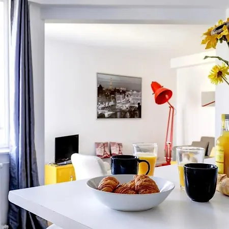 1Br & Louvre Museum - Cityapartmentstay