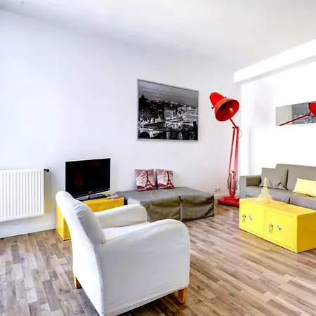 1Br & Louvre Museum - Cityapartmentstay